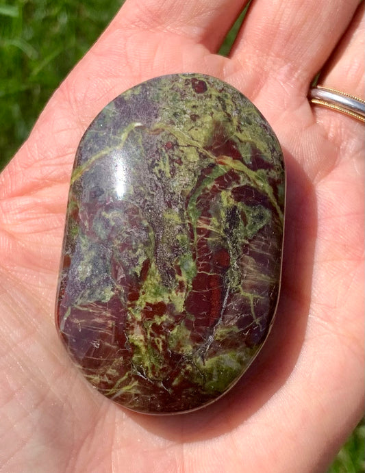 Dragon Blood's Palmstone